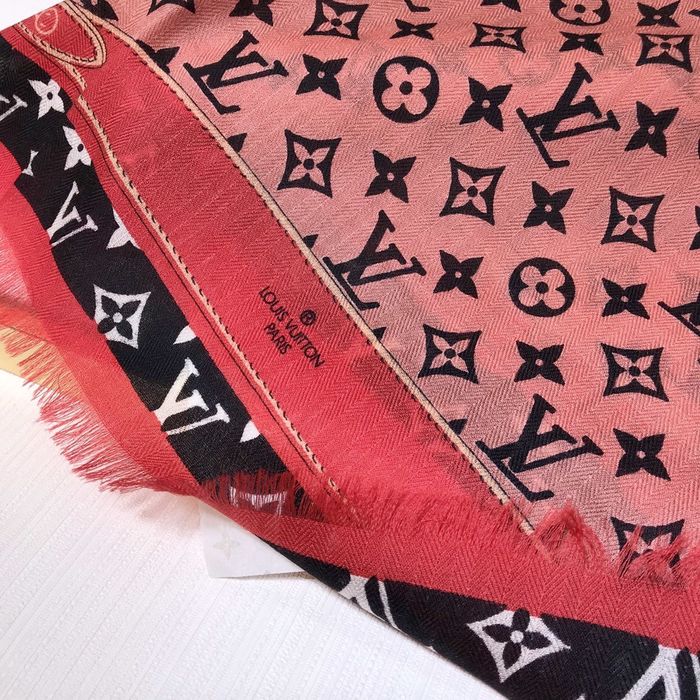 Louis Vuitton Scarf LV00100